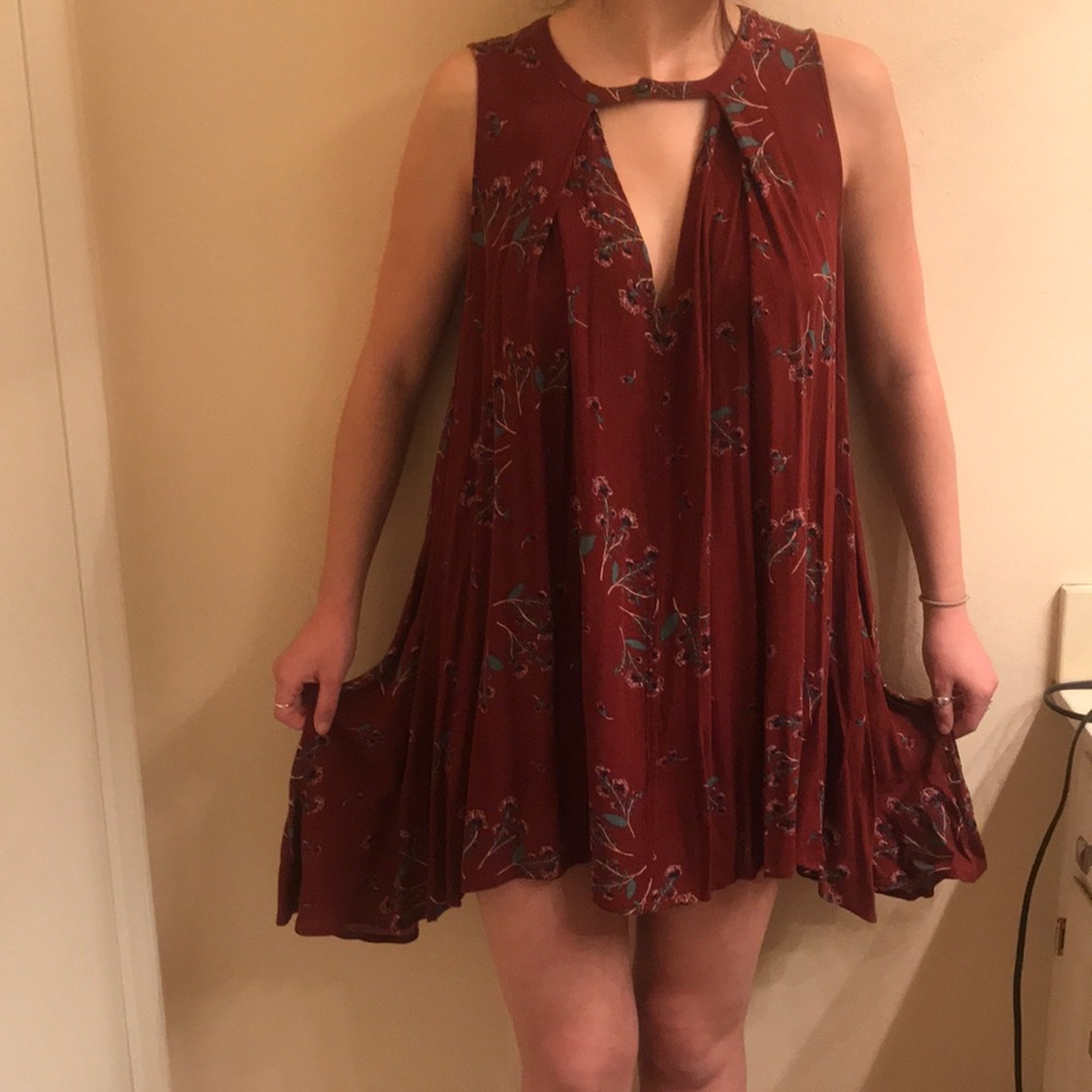 Free people dress flowy floral maroon